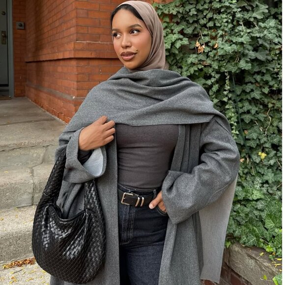 Grey Maxi Cardigan with Oversized Scarf - Picture 2 of 3